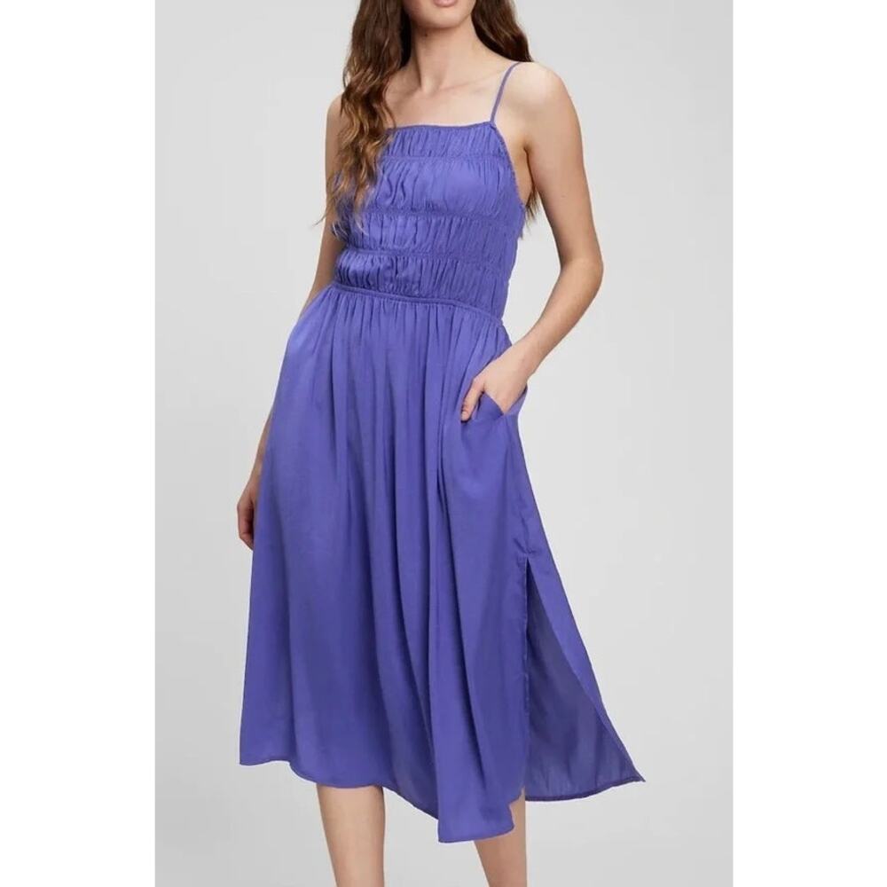Gap Sleeveless Smocked Slip Midi Dress with Pockets Alice Blue Medium